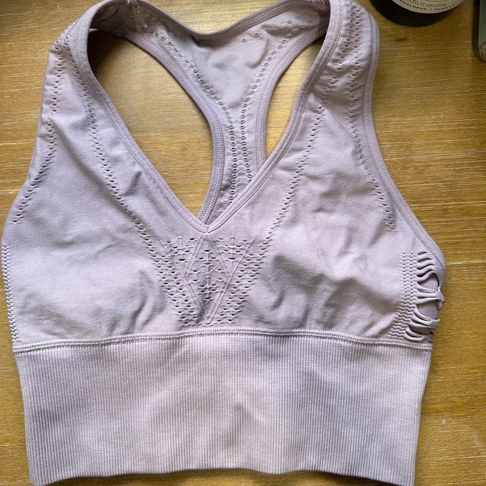 VS Pink Lightly Lined Light Purple/Pink Sports Bra